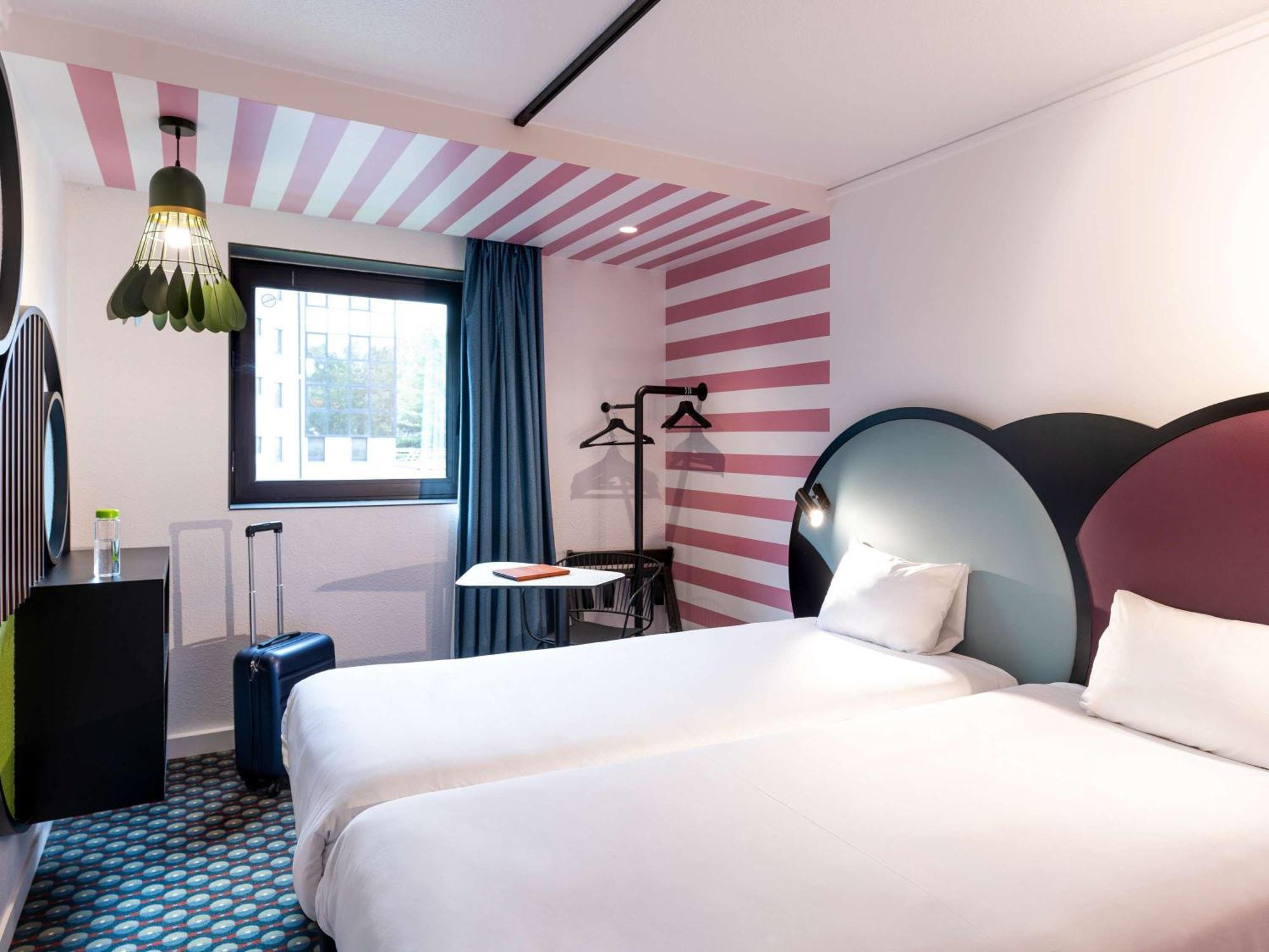 Campanile Paris Nord - Ouen - Pleyel Hotel