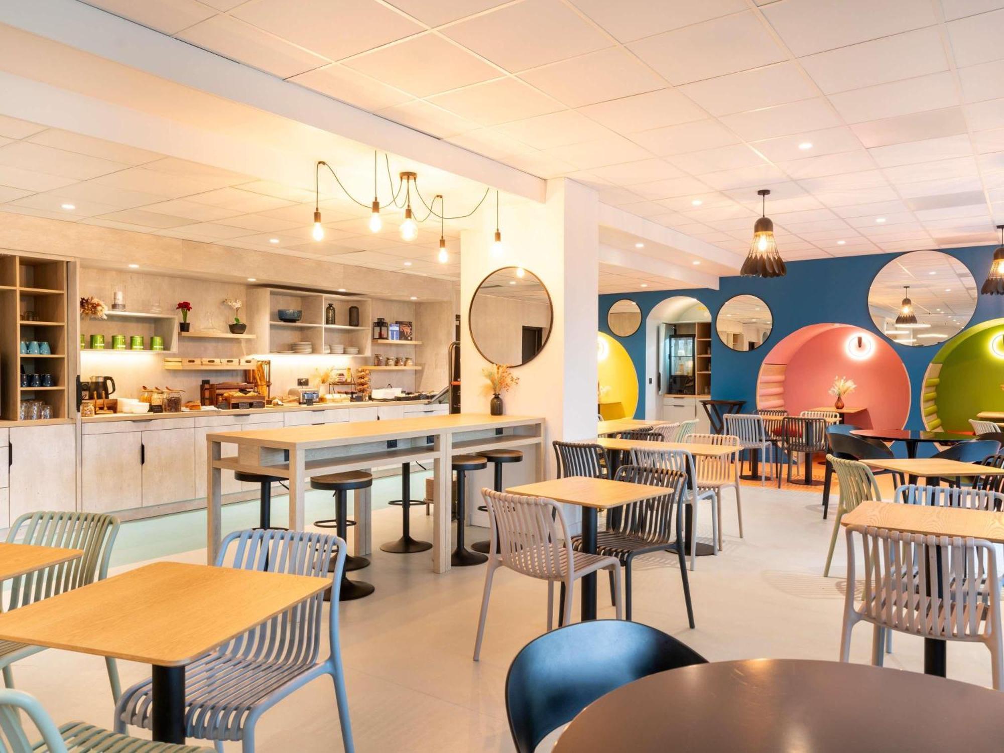 Ibis Styles Paris Denis Pleyel Hotel 3*